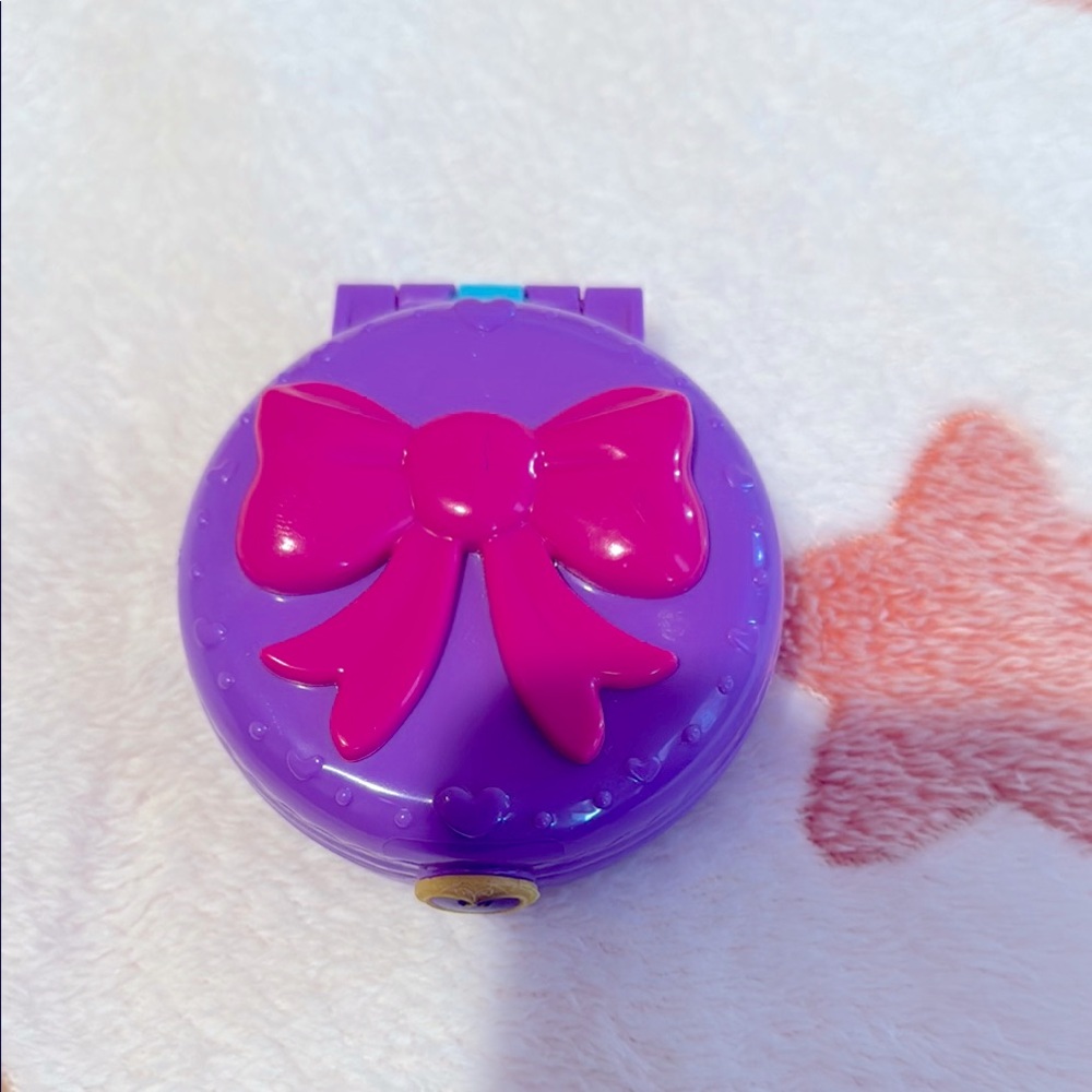 Purple Compact with Pink Bow